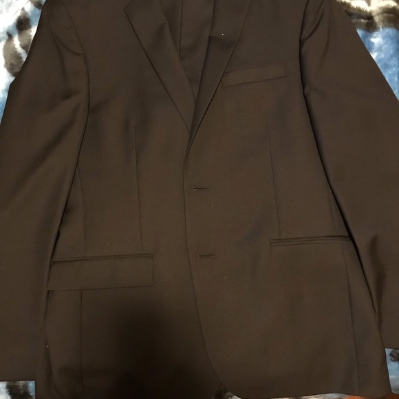 2 piece suit - Picture 1 of 4